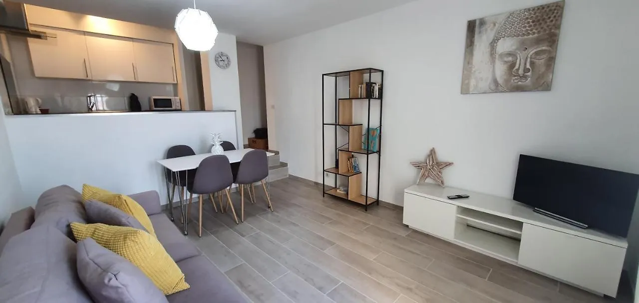 Modern Cozy Appartement Empuriabrava